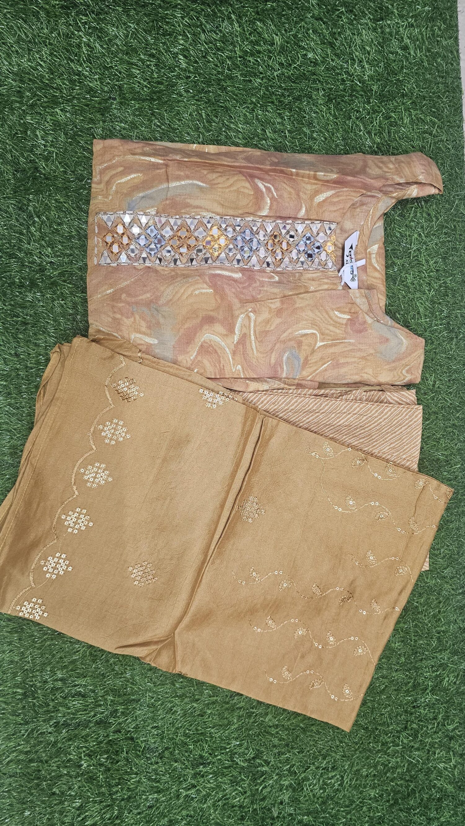 Traditional Ethnic Wear Kurta Set