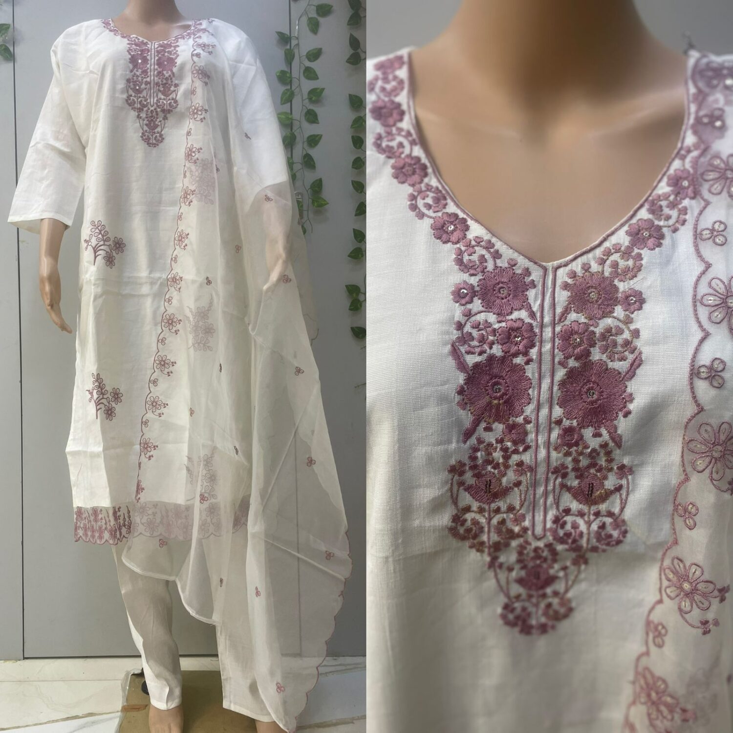 White Roman silk with contrast border – PMA114